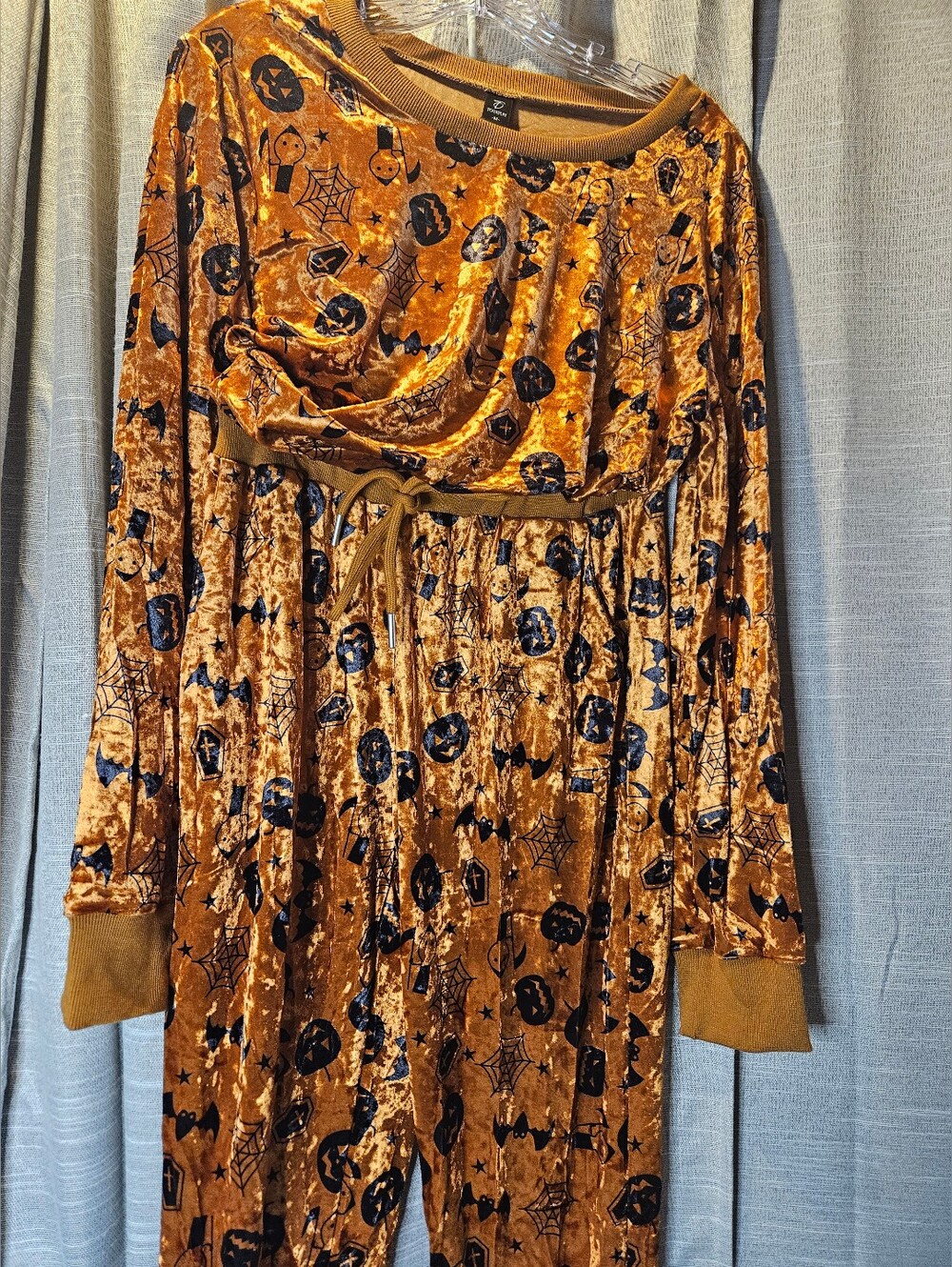 Velour 2 Piece Halloween Set Drawstring Pants Long Sleeve Top Medium Womens - Picture 5 of 16